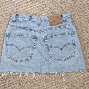 Levi skirt!